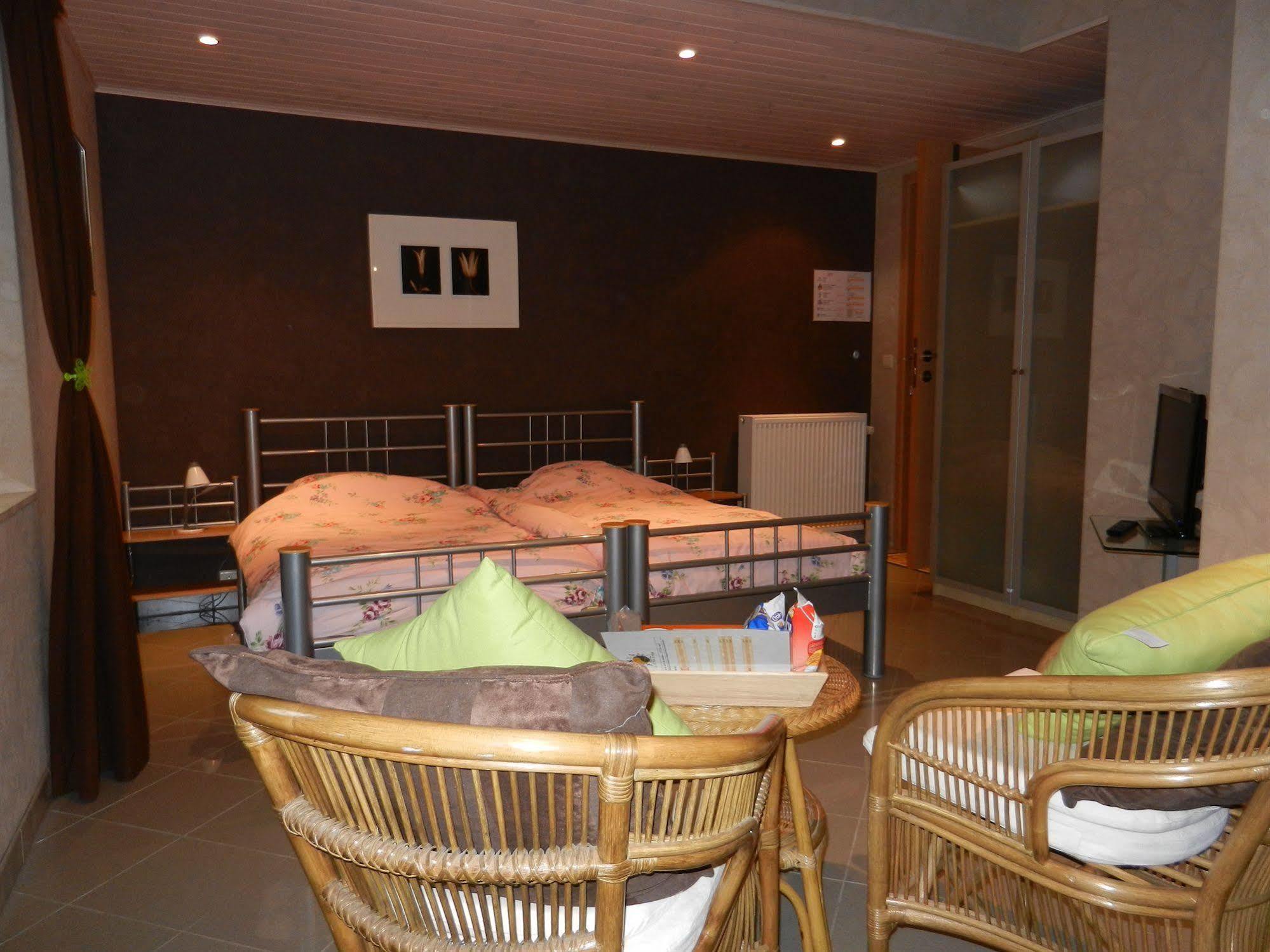 B&B Le 'Ti 'Bou De Refuge Bouillon Zewnętrze zdjęcie